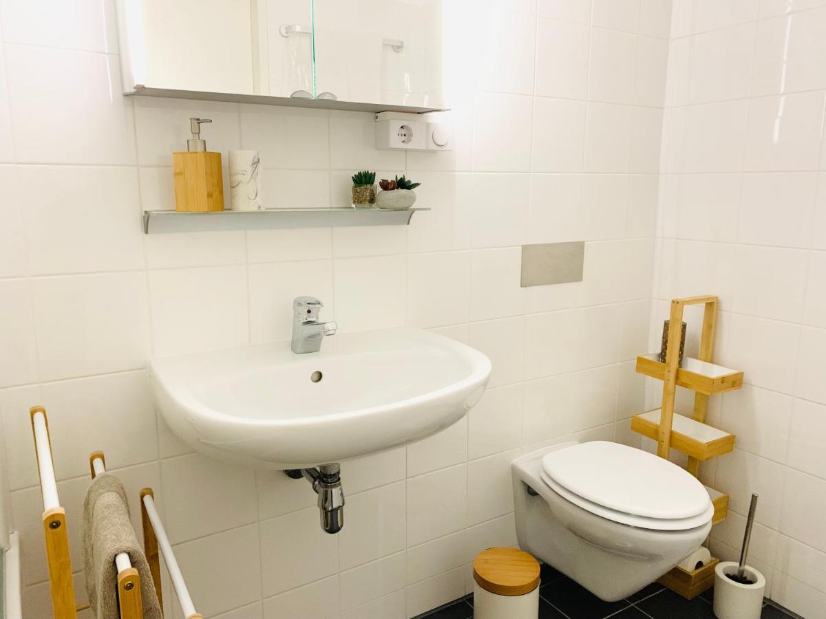 Ruhige Wohnung Im Gasometer Wien *Wifi*U3*Netflix* Экстерьер фото