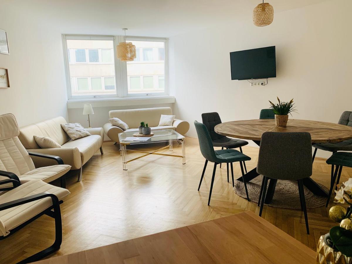 Ruhige Wohnung Im Gasometer Wien *Wifi*U3*Netflix* Экстерьер фото